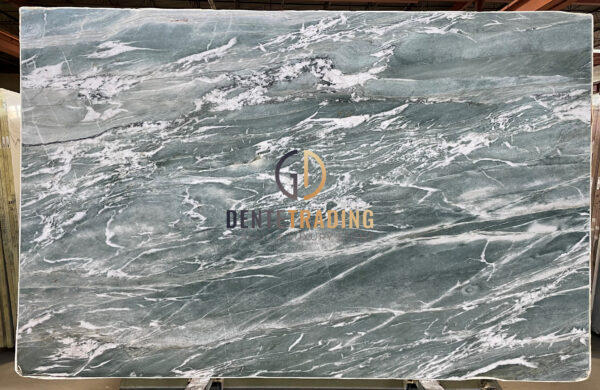 OCEANUS RIVER #10746 3CM POLISHED 125"± X 81"±