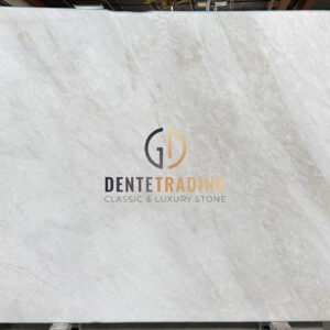 ICE CRYSTAL #10862 3CM POLISHED 123"± X 78"±
