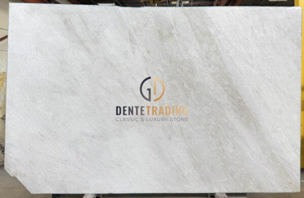 ICE CRYSTAL #10862 3CM POLISHED 123"± X 78"±