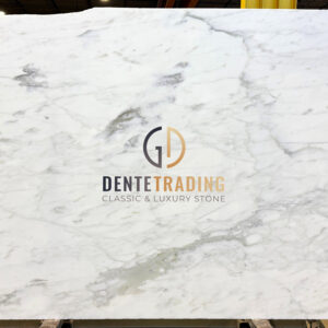 CALACATTA CALDIA #10887 2CM POLISHED 139"± X 71"±