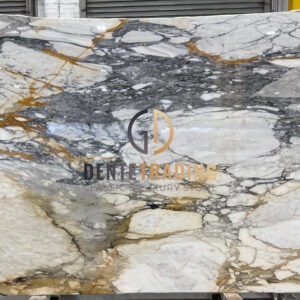 CALACATTA MACCHIA VECCHIA #10898 3CM POLISHED 113"± X 70"±
